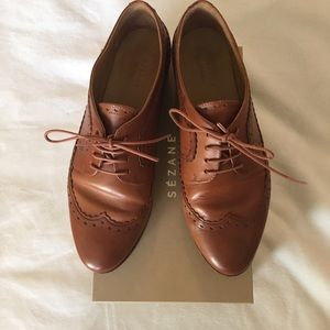 Sezane wingtip oxfords